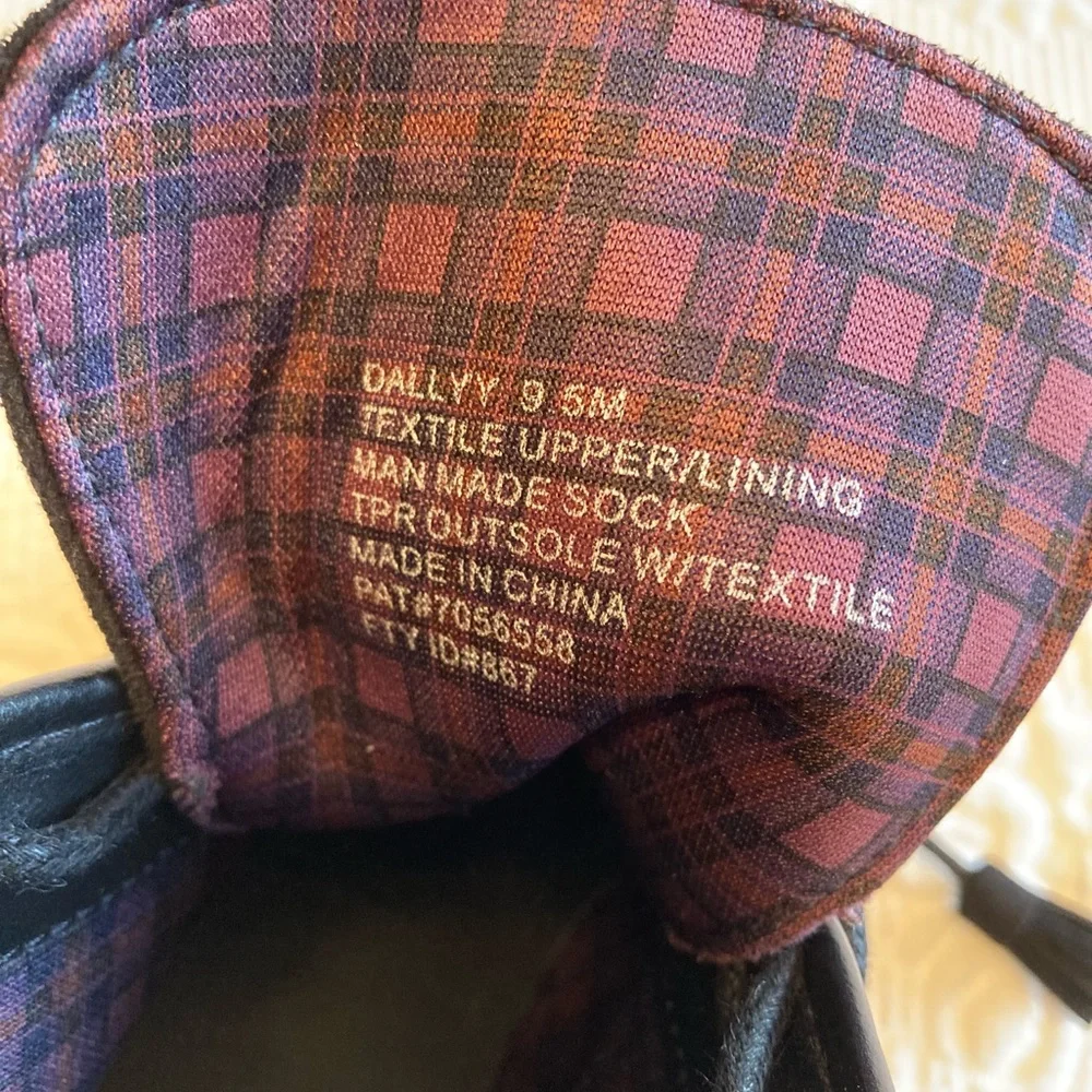 Madden Girl Wedge Ankle Boots - Picture 5 of 13